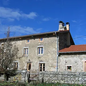 La Ferme Des Genets Couette-café